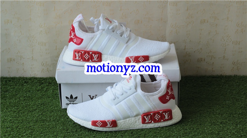 Real Boost Adidas NMD x Supreme LVS White